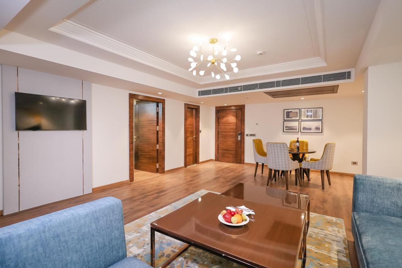 Regenta Dehradun By Royal Orchid Hotels Limited Exterior foto